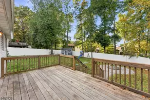 21 Woodland Trail, Vernon Twp., NJ 07419 - Photo 31