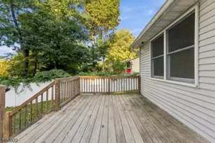 21 Woodland Trail, Vernon Twp., NJ 07419 - Photo 21
