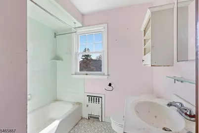 4 Denman Pl, Summit, NJ 07901 - Photo 19
