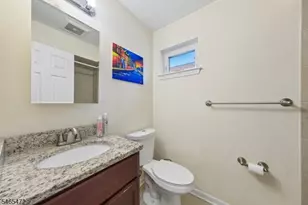 1017 Spruce St, Roselle, NJ 07203 - Photo 15