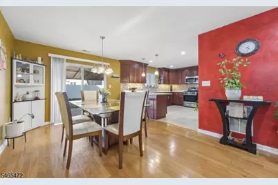 1017 Spruce St, Roselle, NJ 07203 - Photo 9
