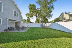 1017 Spruce St, Roselle, NJ 07203 - Photo 23