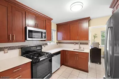 56 Whitehead Road, Bridgewater, NJ 08807 - Photo 3