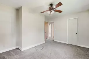 127 Warrenville Rd, Green Brook Township, NJ 08812 - Photo 23