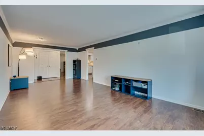 17 Sunrise Dr, Long Hill Township, NJ 07933 - Photo 11