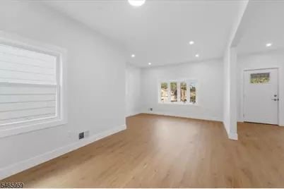 95 Rutherford Pl, North Arlington, NJ 07031 - Photo 11