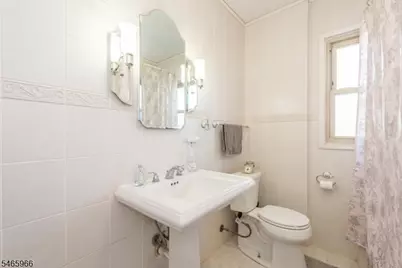 133 Luddington Ave, Clifton, NJ 07011 - Photo 17