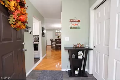 1 Sparrow Cir, Hampton Township, NJ 07860 - Photo 7