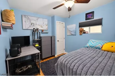 1 Sparrow Cir, Hampton Township, NJ 07860 - Photo 23