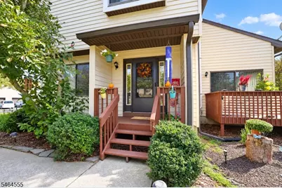 1 Sparrow Cir, Hampton Township, NJ 07860 - Photo 3
