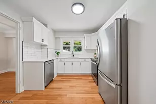 415 Claremont Ave, Montclair Twp., NJ 07042 - Photo 7