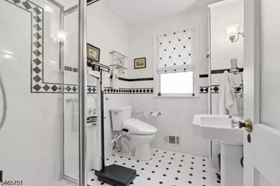 49 Laurel Rd, Franklin Township, NJ 08528 - Photo 19