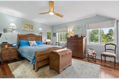 49 Laurel Rd, Franklin Township, NJ 08528 - Photo 21