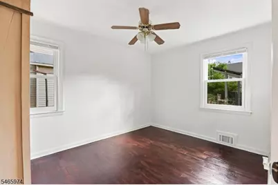 1017 Harding Ave, Union Township, NJ 07083 - Photo 11
