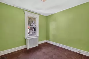 389 N Maple Ave, East Orange, NJ 07017 - Photo 15