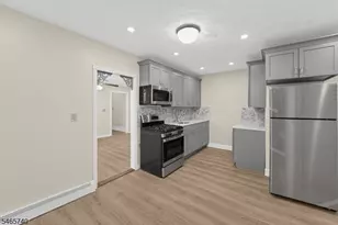 29 Goodwin Ave, Newark, NJ 07112 - Photo 7