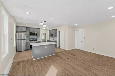 29 Goodwin Ave, Newark, NJ 07112 - Photo 23