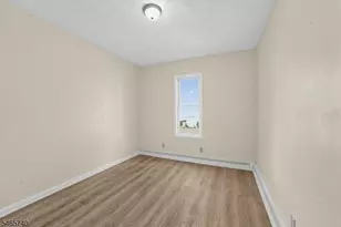 29 Goodwin Ave, Newark, NJ 07112 - Photo 13
