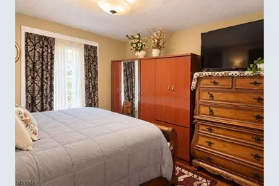 74 Rollinson St, West Orange Township, NJ 07052 - Photo 7