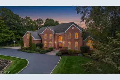 86 Alize Dr, Kinnelon, NJ 07405 - Photo 1