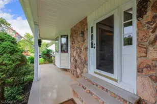3 Ivy Ln, Hillsborough Township, NJ 08844 - Photo 7