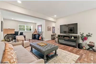 1036 Scenic Dr, Jefferson Township, NJ 07438 - Photo 31