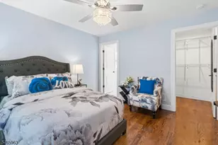 1019 Bishop Evans Way, Linden, NJ 07036 - Photo 15