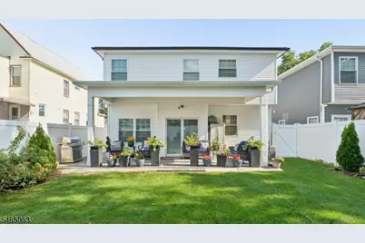 1019 Bishop Evans Way, Linden, NJ 07036 - Photo 21