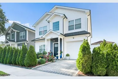 1019 Bishop Evans Way, Linden, NJ 07036 - Photo 1