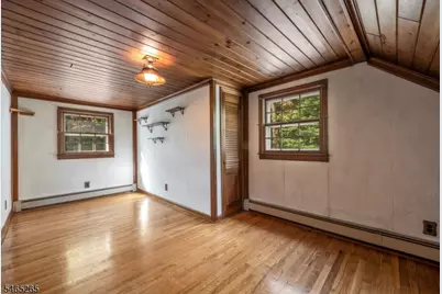 13 Holiday Ln, West Milford, NJ 07480 - Photo 27
