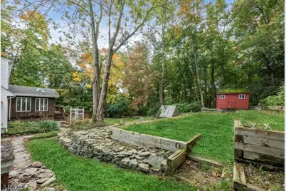 13 Holiday Ln, West Milford, NJ 07480 - Photo 47