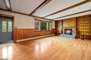 13 Holiday Ln, West Milford, NJ 07480 - Photo 5