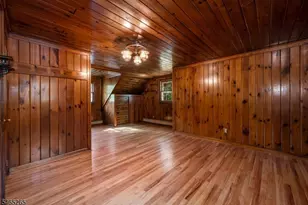 13 Holiday Ln, West Milford, NJ 07480 - Photo 23