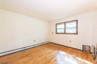 62 Wildwood Shores Dr, Hopatcong, NJ 07843 - Photo 19