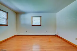 129 Irvington Ave, Franklin Township, NJ 08873 - Photo 23
