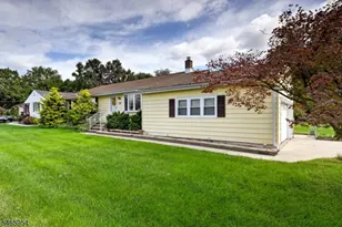 129 Irvington Ave, Franklin Township, NJ 08873 - Photo 3