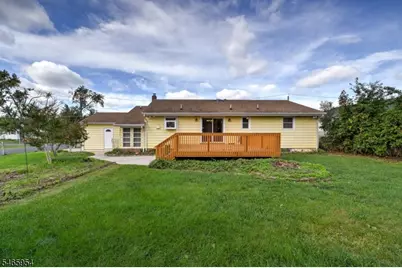 129 Irvington Ave, Franklin Township, NJ 08873 - Photo 43