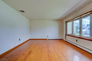 129 Irvington Ave, Franklin Township, NJ 08873 - Photo 7