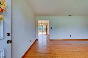 129 Irvington Ave, Franklin Township, NJ 08873 - Photo 5