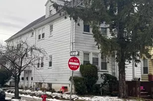 350 Williamson St, Elizabeth, NJ 07202 - Photo 1