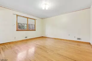 25 Wardle Ave, Berkeley Heights Township, NJ 07922 - Photo 25