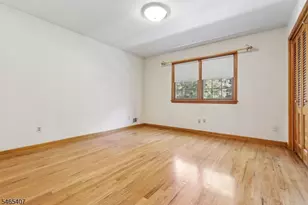 25 Wardle Ave, Berkeley Heights Township, NJ 07922 - Photo 29