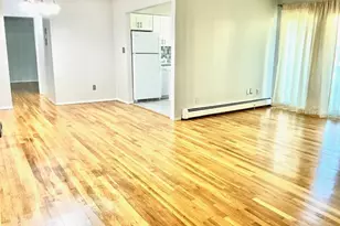530 Andria Ave, Hillsborough Township, NJ 08844 - Photo 5