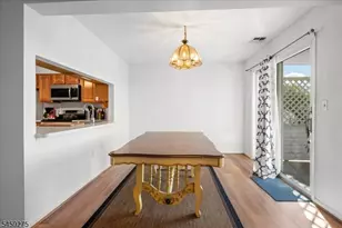 62 Amethyst Ln, Paterson, NJ 07501 - Photo 7