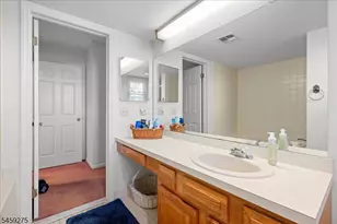 62 Amethyst Ln, Paterson, NJ 07501 - Photo 13