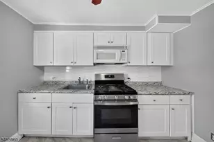 40 W Fairview Ave, Dover, NJ 07801 - Photo 27