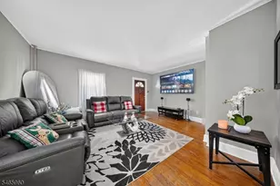 40 W Fairview Ave, Dover, NJ 07801 - Photo 5