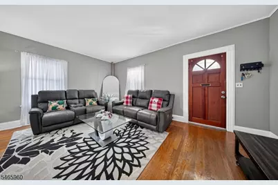 40 W Fairview Ave, Dover, NJ 07801 - Photo 3