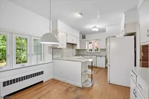45 Undercliff Rd, Millburn, NJ 07041 - Photo 17