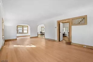 45 Undercliff Rd, Millburn, NJ 07041 - Photo 9